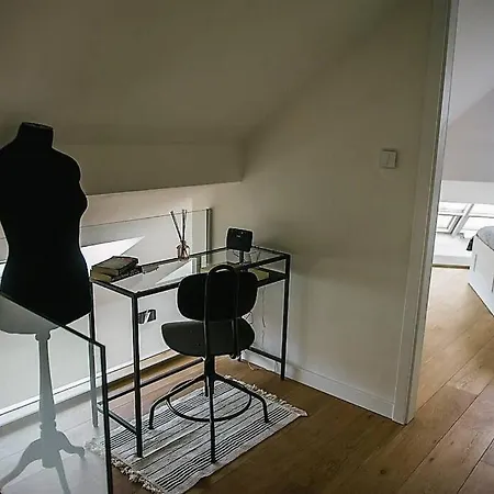 Daire Huge 3-bed Duplex W Sauna, Jacuzzi, Terrace & Ac